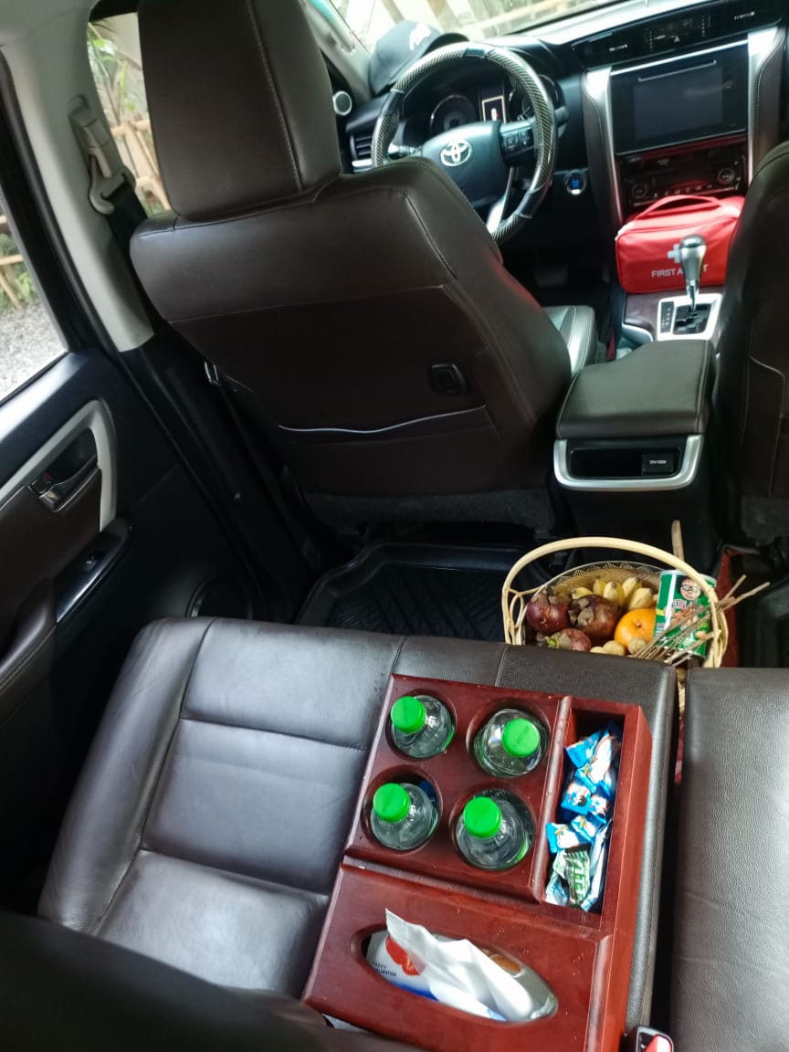 SUV - Image 5