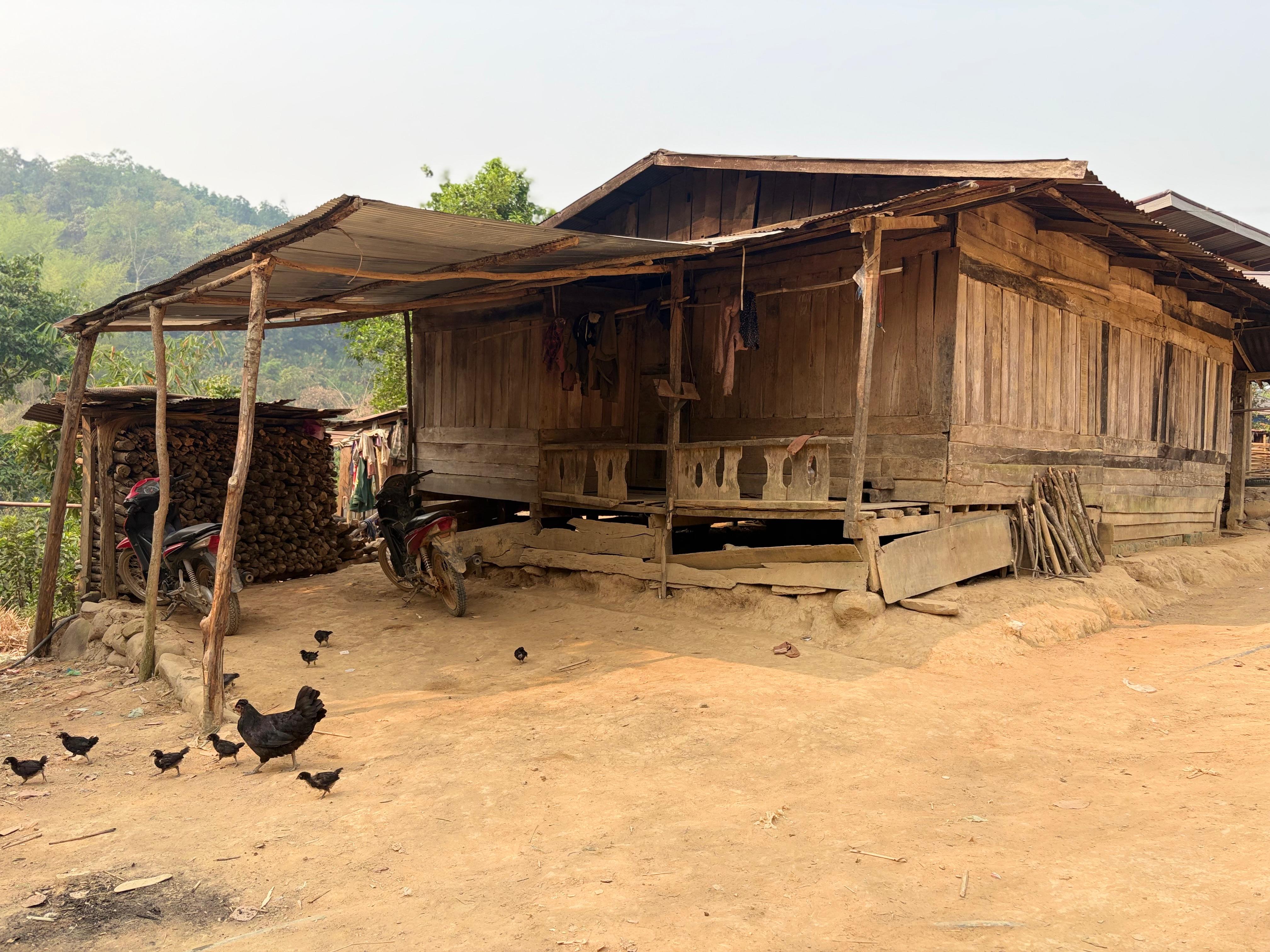 First Steps in Laos with Family in 8 Days Image